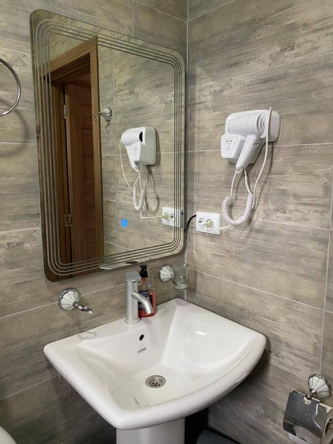 Cottage Marta Sadgeri بورجومي المظهر الخارجي الصورة